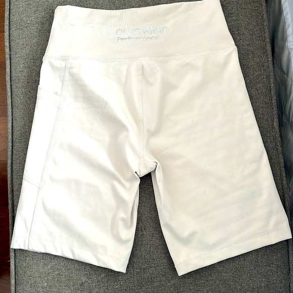 Calvin Klein Performance Shorts - Picture 3 of 8